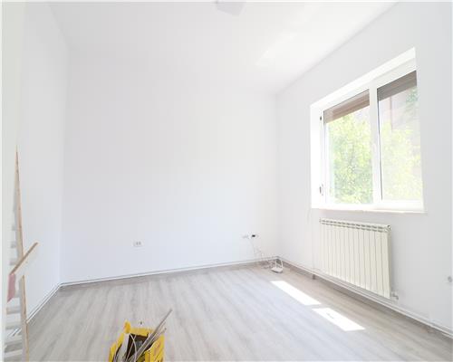 Apartament de 5 camere la casa, Bulevardul Independentei