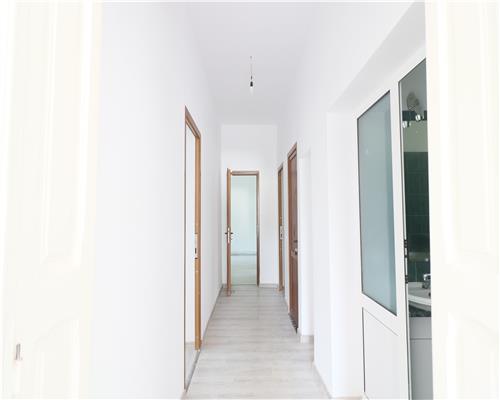 Apartament de 5 camere la casa, Bulevardul Independentei