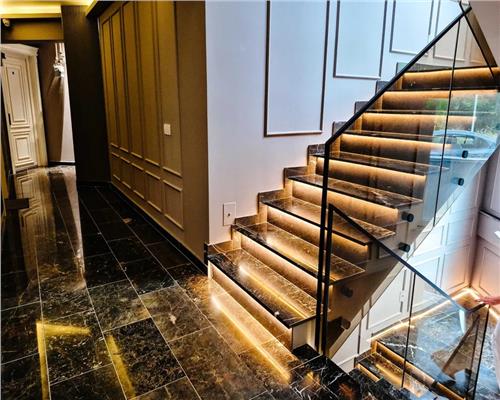 Apartament de LUX MOARA DE VANT
