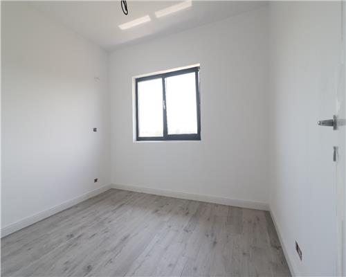 Casa plan parter de vanzare in Holboca 4 camere, 500 mp teren .