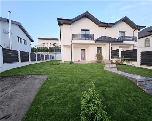 Casa tip duplex cu panorama superba asupra lacului Rediu