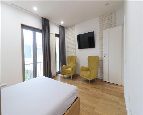Apartament cu curte, Cantemir, Premium