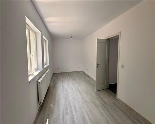 Casa Plan parter 4  camere, V. Lupului,intabulata.