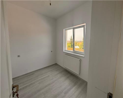 Casa Plan parter 4  camere, V. Lupului,intabulata.