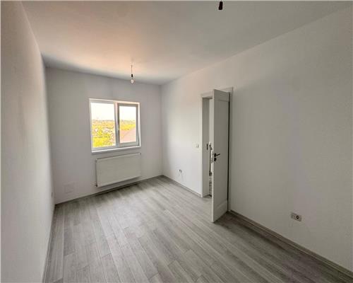 Casa Plan parter 4  camere, V. Lupului,intabulata.
