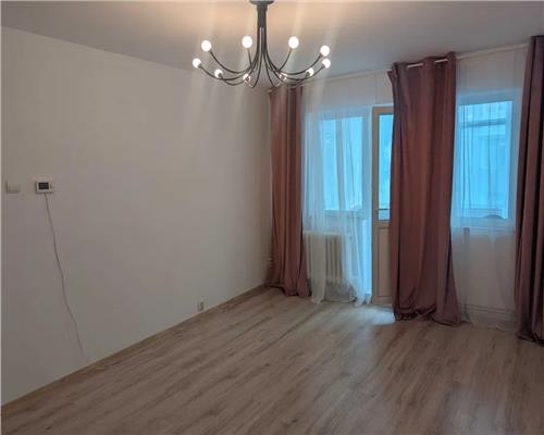 Apartament 3 camere ZIMBRU etajul 2