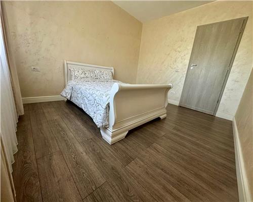 Casa individuala de vanzare in Valea Lupului, zona linistita, acces facil