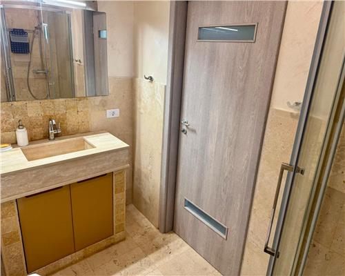 Casa individuala de vanzare in Valea Lupului, zona linistita, acces facil