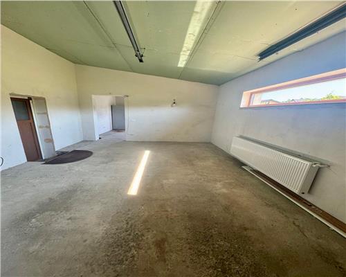 Casa individuala de vanzare in Valea Lupului, zona linistita, acces facil