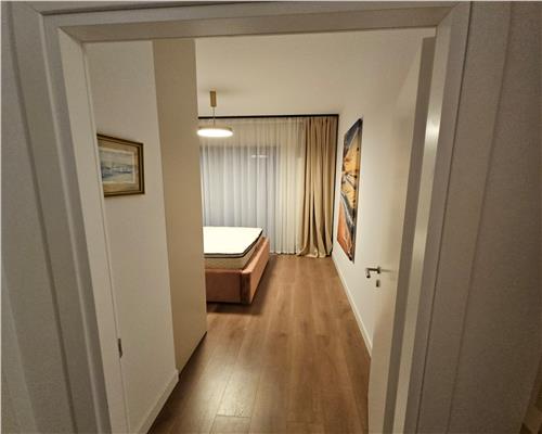Apartament mobilat si utilat premium, 3 camere,  Silk District, etaj intermediar