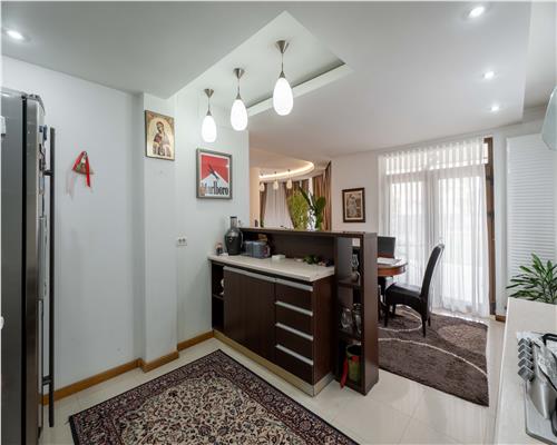 Casa spatioasa si teren generos