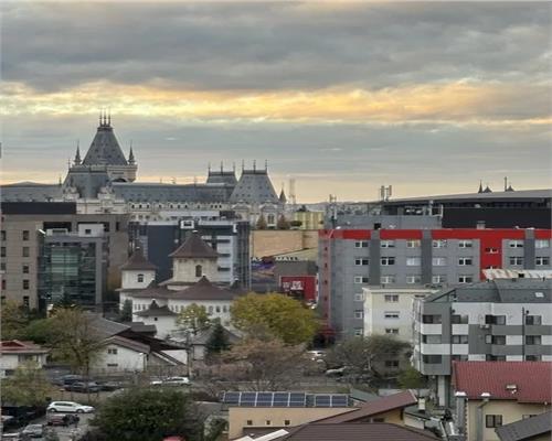 Apartament 3 camere PALAS MALL
