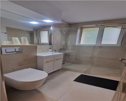Apartament cu 2 camere, Universitate Copou, Renovat complet