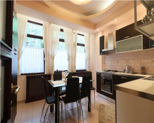Bucium Hanul Trei Sarmale Vila exclusivista confort spatiu si eleganta locatie de top