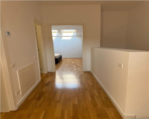 Vila spatioasa de inchiriat Pipera