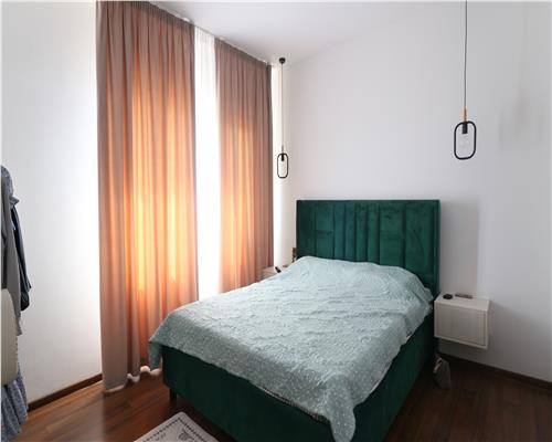 Apartament 2 camere Et 1 Loc de parcare
