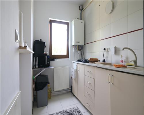 Apartament 2 camere Et 1 Loc de parcare