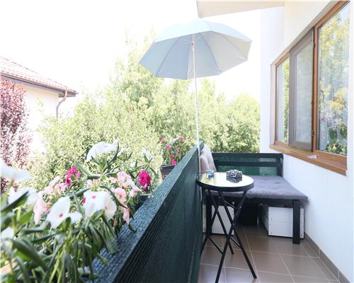 Apartament 2 camere Et 1 Loc de parcare