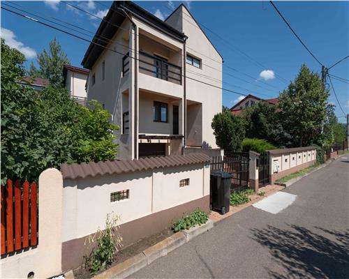 Casa de lux in Bucium, mobilata si utilata complet