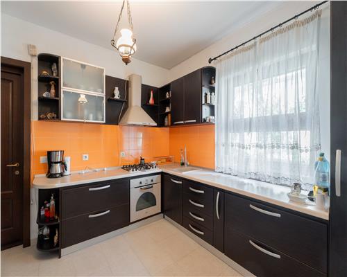 Casa de lux in Bucium, mobilata si utilata complet
