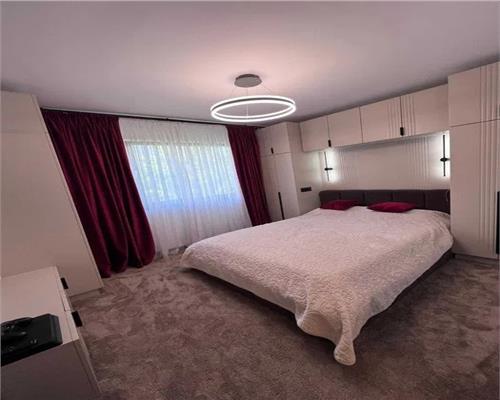 Apartament 3 camere PODU ROS
