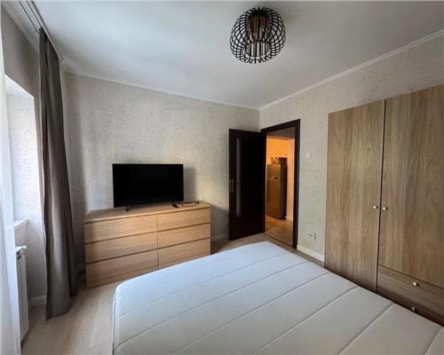 Apartament 3 camere UMF