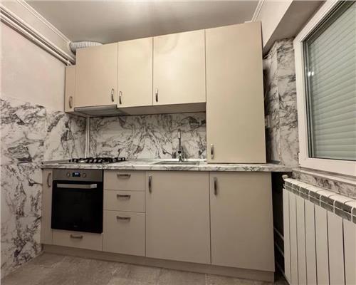 Apartament 3 camere UMF