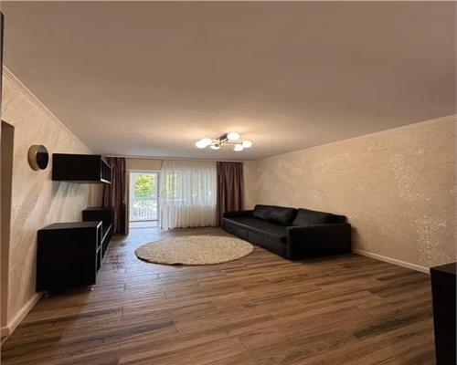 Apartament 3 camere UMF