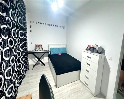 Apartament 3 camere BAZA 3