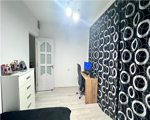 Apartament 3 camere BAZA 3