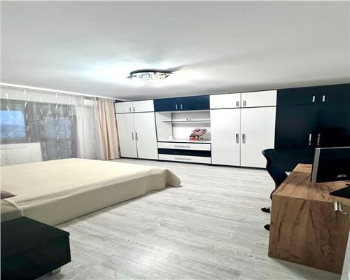 Apartament 3 camere BAZA 3
