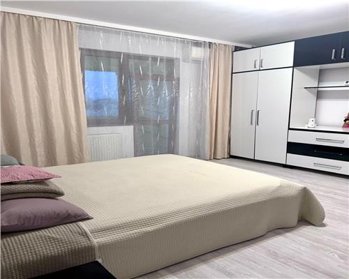 Apartament 3 camere BAZA 3