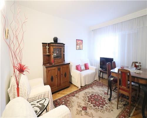 Apartament 3 camere HALA CENTRALA