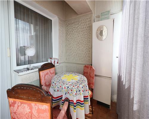 Apartament 3 camere HALA CENTRALA
