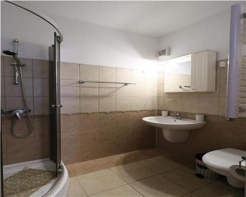 Apartament 2 camere Otilia Cazimir