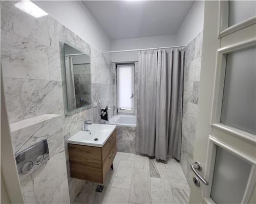 Apartament 3 camere ROYAL TOWN + parcare subterana