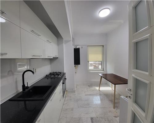 Apartament 3 camere ROYAL TOWN + parcare subterana