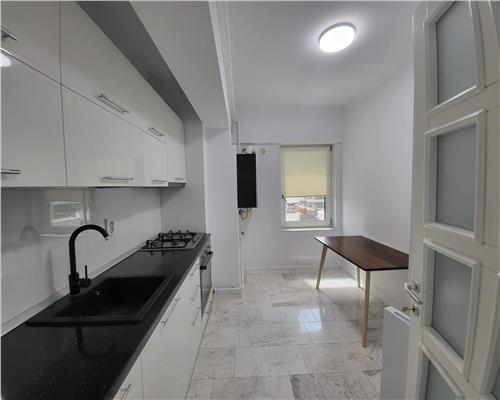 Apartament 3 camere ROYAL TOWN + parcare subterana