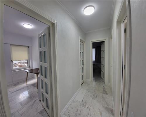 Apartament 3 camere ROYAL TOWN + parcare subterana