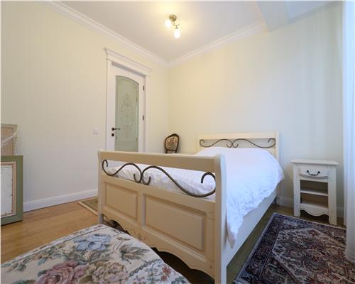 Apartament Duplex, in centrul Iasiului, finisaje premium si curte