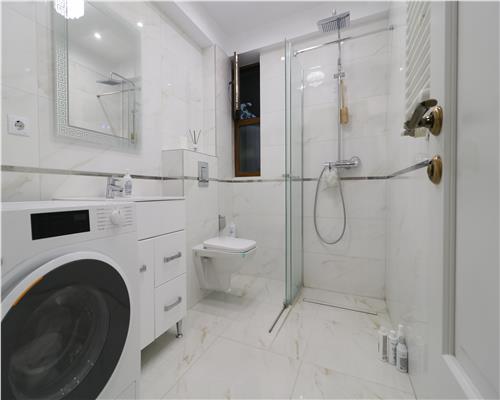 Apartament Duplex, in centrul Iasiului, finisaje premium si curte