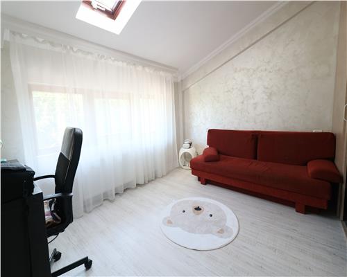 Apartament 3 camere Bloc tip vila NICOLINA