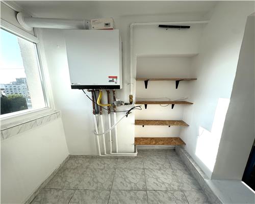 Apartament cu 3 camere de vanzare | zona Dristor |
