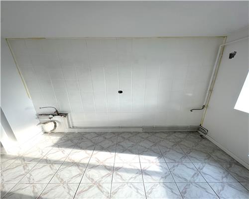 Apartament cu 3 camere de vanzare | zona Dristor |