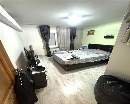Apartament cu 3 camere de vanzare | zona Dristor |