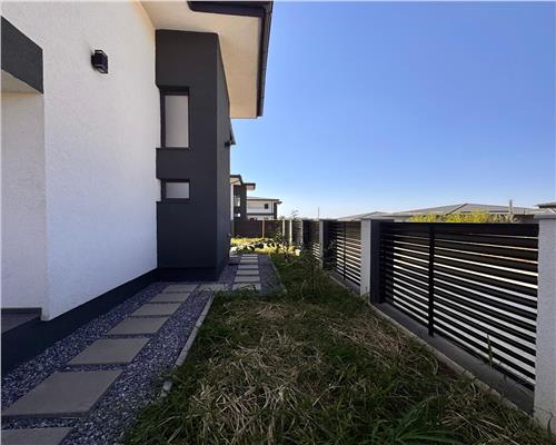 Vila individuala de vanzare in Visan – zona linistita, panorama si toate utilitatile