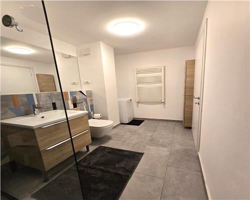 Apartament spatios de inchiriat | 2 camere | Nicolae Titulescu |